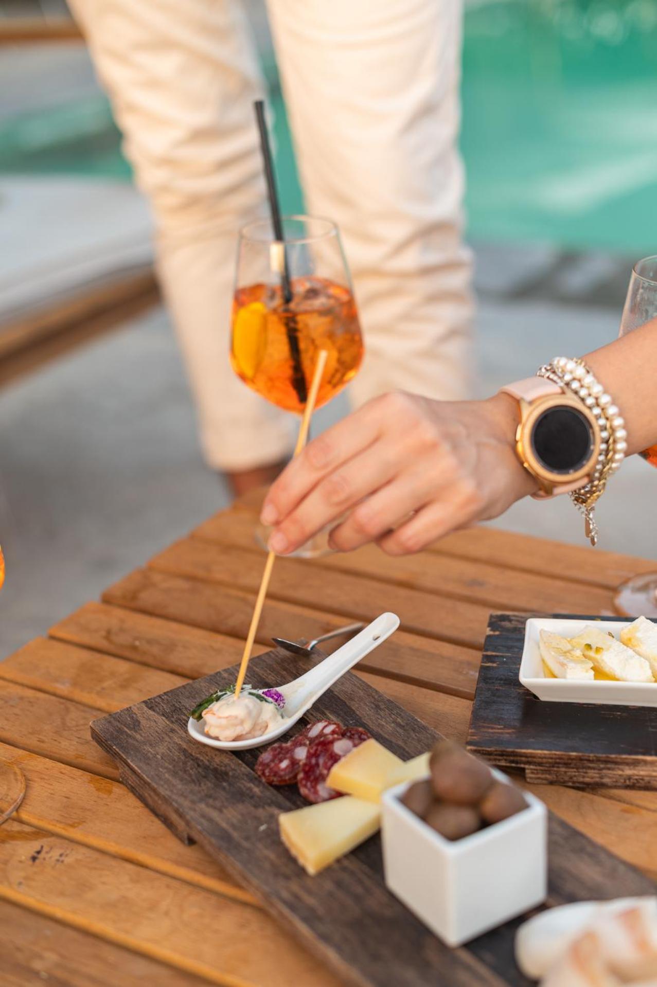 Q Resort Marina di Sorso Екстер'єр фото
